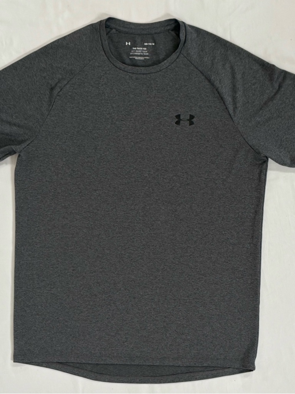 Under Armour Tech Athletic Tee Shirt Semi Fitted 1326413 Gray Mens Size Medium